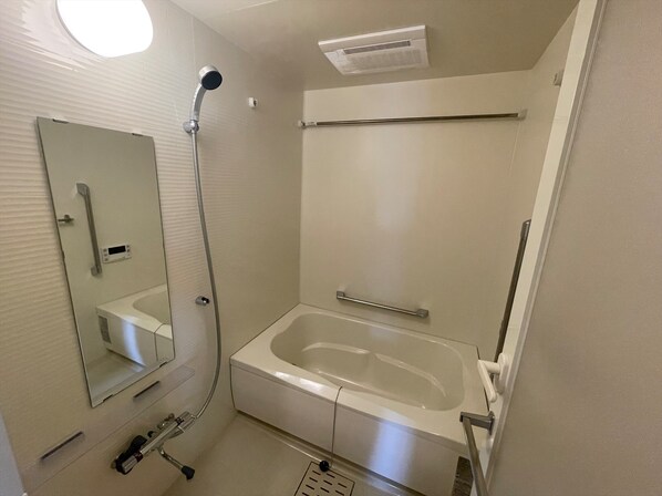 コスモグラシア浅草の物件内観写真